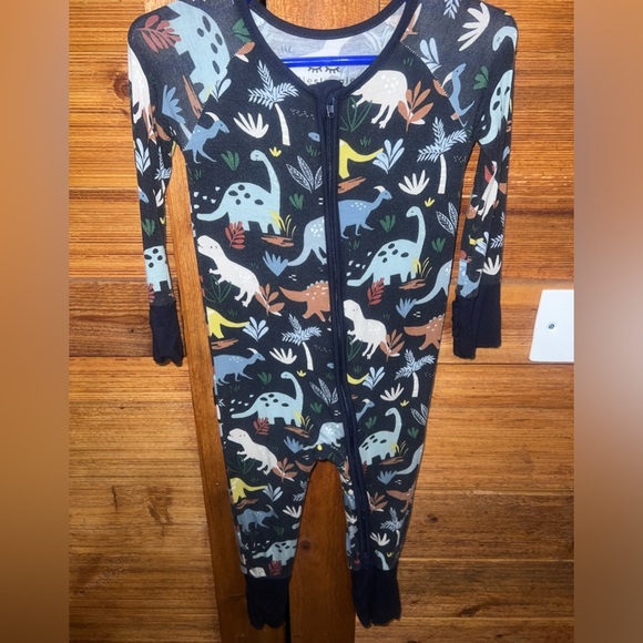 Little Sleepies Jurassic Jungle Zippy - Picture 1 of 5